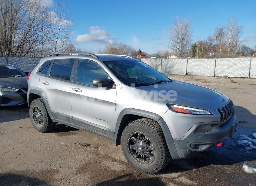 2017 Jeep Cherokee TRAILHAWK 4X4 (VIN 1C4PJMBB2HW517276) main photo
