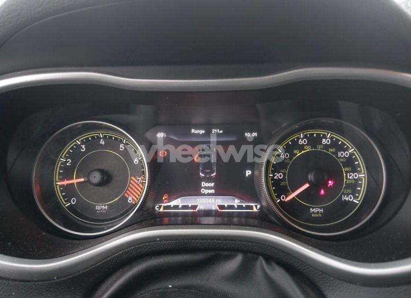 Photo 7 of 2014 Jeep Cherokee TRAILHAWK (VIN 1C4PJMBB3EW222747)