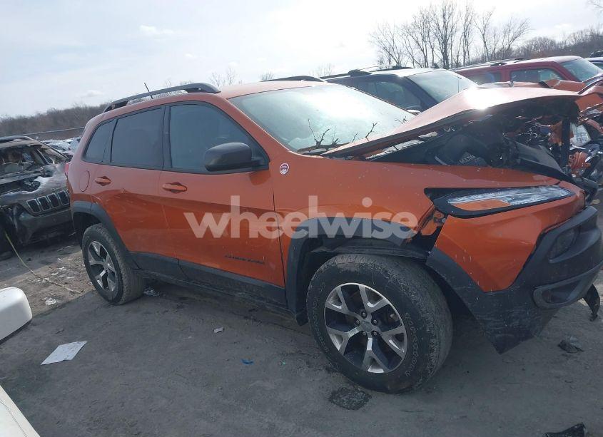 Photo 13 of 2015 Jeep Cherokee TRAILHAWK (VIN 1C4PJMBB3FW642266)
