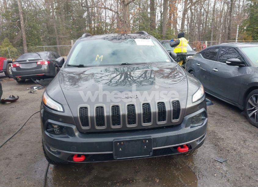 Photo 12 of 2018 Jeep Cherokee TRAILHAWK 4X4 (VIN 1C4PJMBB3JD516090)