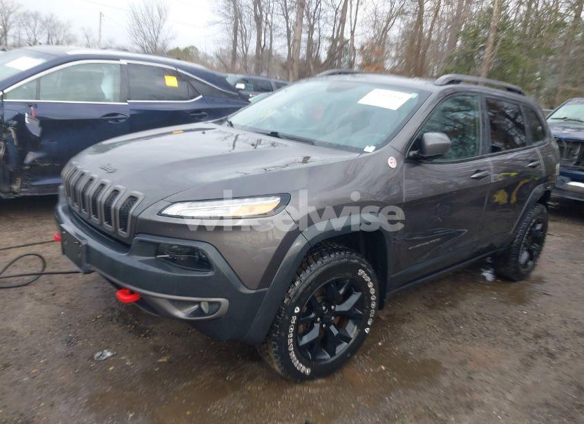 Photo 2 of 2018 Jeep Cherokee TRAILHAWK 4X4 (VIN 1C4PJMBB3JD516090)