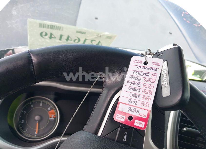 Photo 11 of 2018 Jeep Cherokee TRAILHAWK 4X4 (VIN 1C4PJMBB4JD567422)