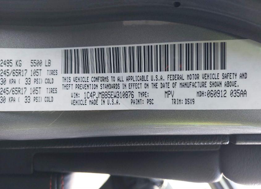 Photo 9 of 2014 Jeep Cherokee TRAILHAWK (VIN 1C4PJMBB5EW310876)