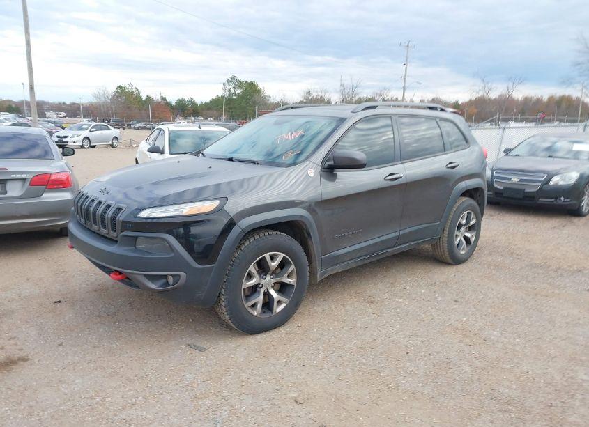 Photo 2 of 2014 Jeep Cherokee TRAILHAWK (VIN 1C4PJMBB6EW184396)
