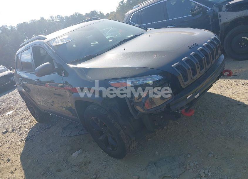 2015 Jeep Cherokee TRAILHAWK (VIN 1C4PJMBB6FW660454) main photo