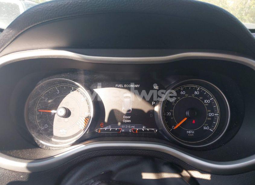 Photo 15 of 2015 Jeep Cherokee TRAILHAWK (VIN 1C4PJMBB6FW660454)