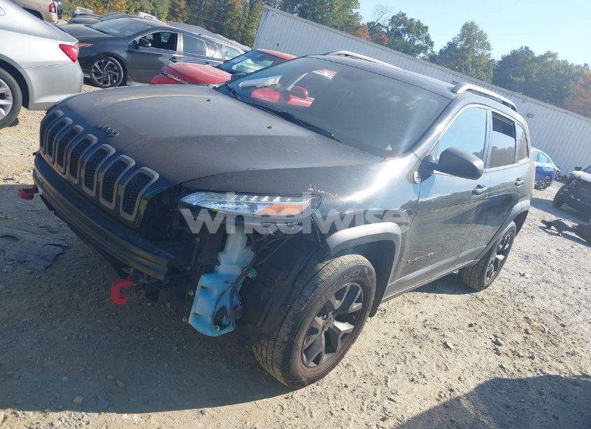 Photo 2 of 2015 Jeep Cherokee TRAILHAWK (VIN 1C4PJMBB6FW660454)