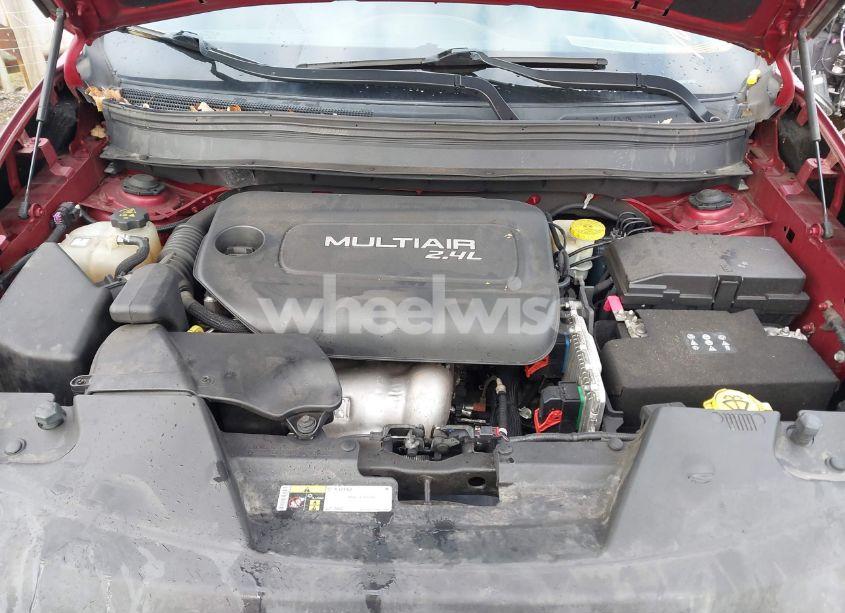 Photo 10 of 2015 Jeep Cherokee (VIN 1C4PJMBB7FW606225)