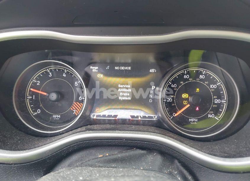 Photo 7 of 2015 Jeep Cherokee (VIN 1C4PJMBB7FW606225)