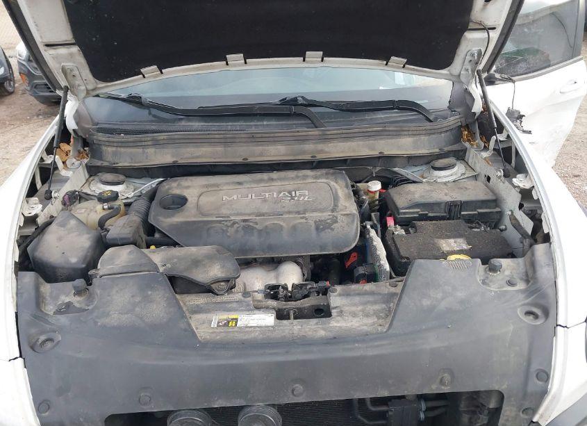 Photo 10 of 2016 Jeep Cherokee TRAILHAWK (VIN 1C4PJMBB7GW373335)