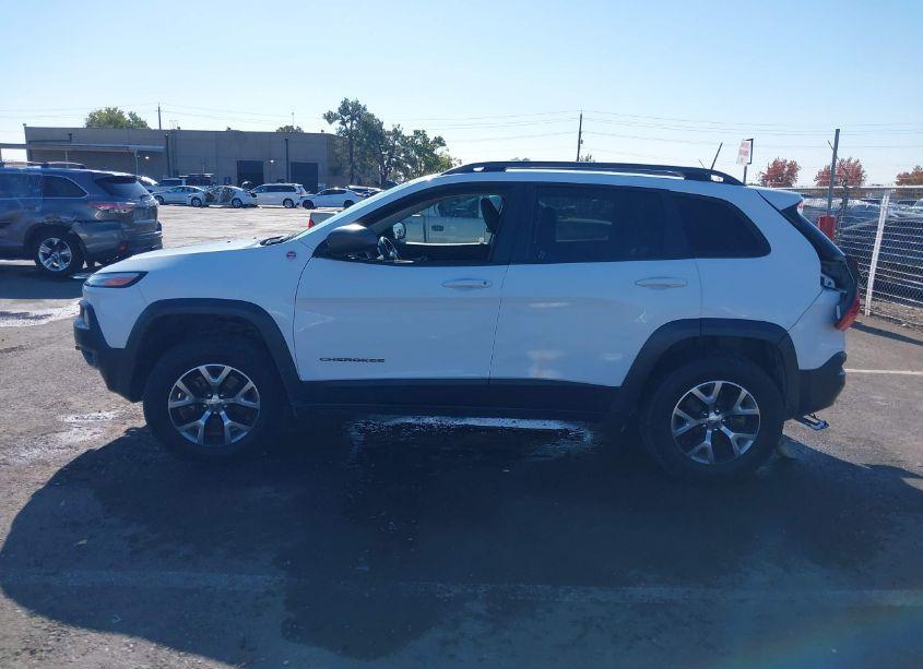 Photo 14 of 2017 Jeep Cherokee TRAILHAWK 4X4 (VIN 1C4PJMBB7HW605711)