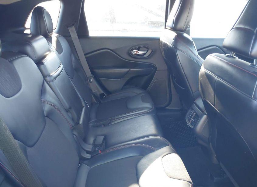 Photo 8 of 2014 Jeep Cherokee TRAILHAWK (VIN 1C4PJMBB8EW280868)