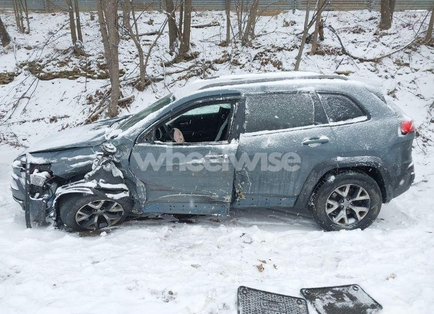 Photo 14 of 2014 Jeep Cherokee TRAILHAWK (VIN 1C4PJMBB9EW162280)