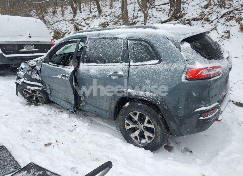 Photo 3 of 2014 Jeep Cherokee TRAILHAWK (VIN 1C4PJMBB9EW162280)