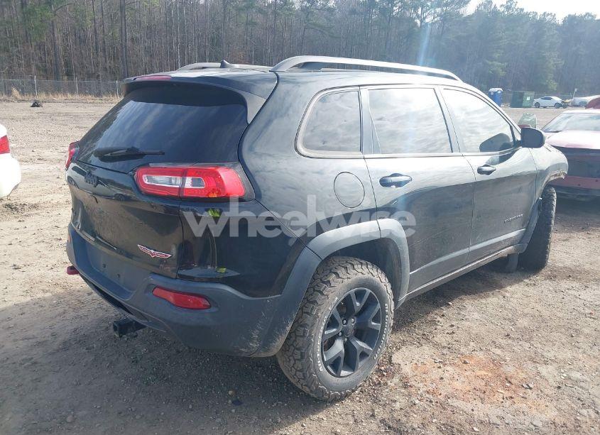 Photo 4 of 2015 Jeep Cherokee TRAILHAWK (VIN 1C4PJMBB9FW660478)