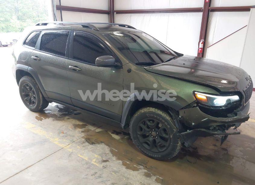 2020 Jeep Cherokee TRAILHAWK 4X4 (VIN 1C4PJMBN2LD538076) main photo