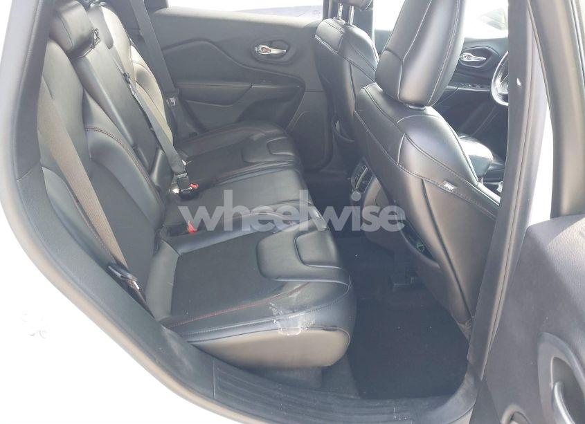 Photo 8 of 2019 Jeep Cherokee TRAILHAWK 4X4 (VIN 1C4PJMBN3KD487461)