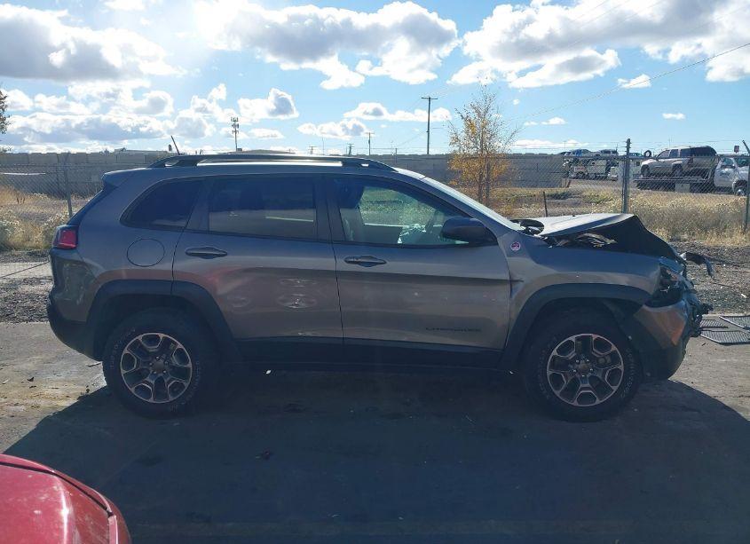 Photo 13 of 2020 Jeep Cherokee TRAILHAWK 4X4 (VIN 1C4PJMBN5LD635014)