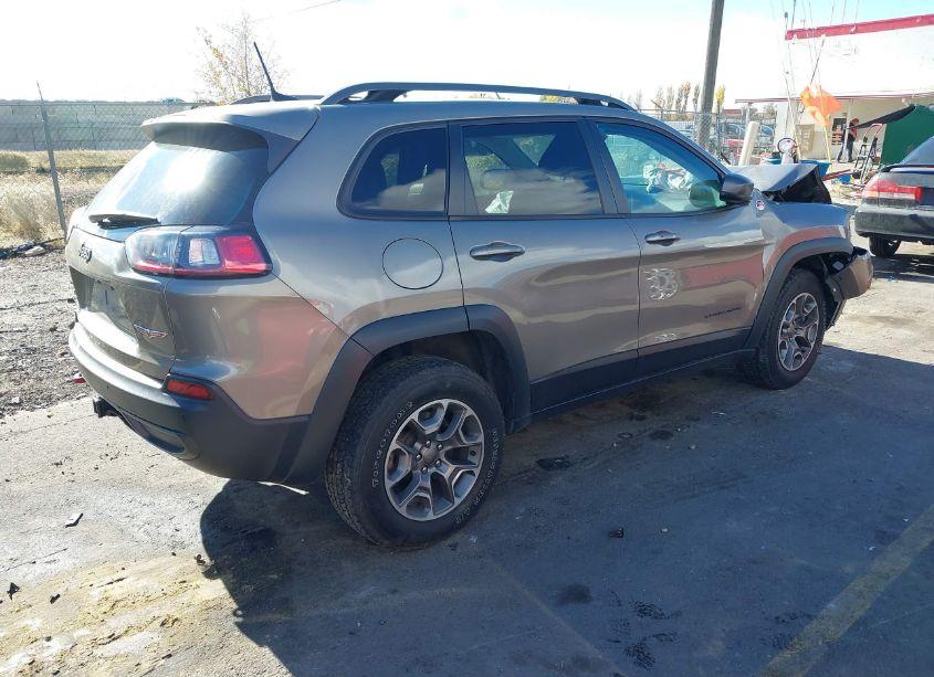 Photo 4 of 2020 Jeep Cherokee TRAILHAWK 4X4 (VIN 1C4PJMBN5LD635014)