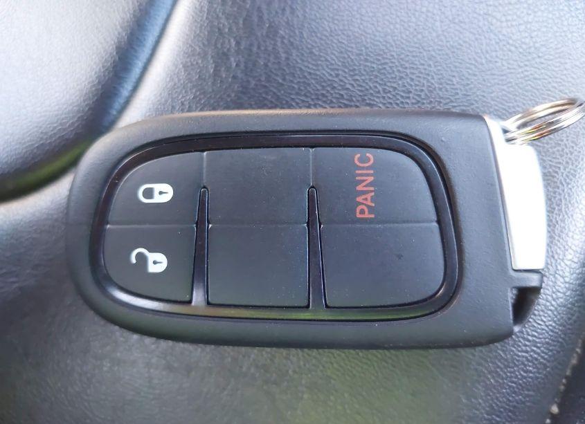 Photo 11 of 2020 Jeep Cherokee TRAILHAWK 4X4 (VIN 1C4PJMBN9LD502465)