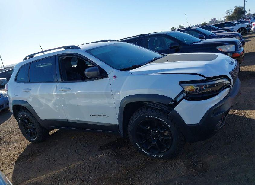 Photo 13 of 2020 Jeep Cherokee TRAILHAWK 4X4 (VIN 1C4PJMBN9LD502465)