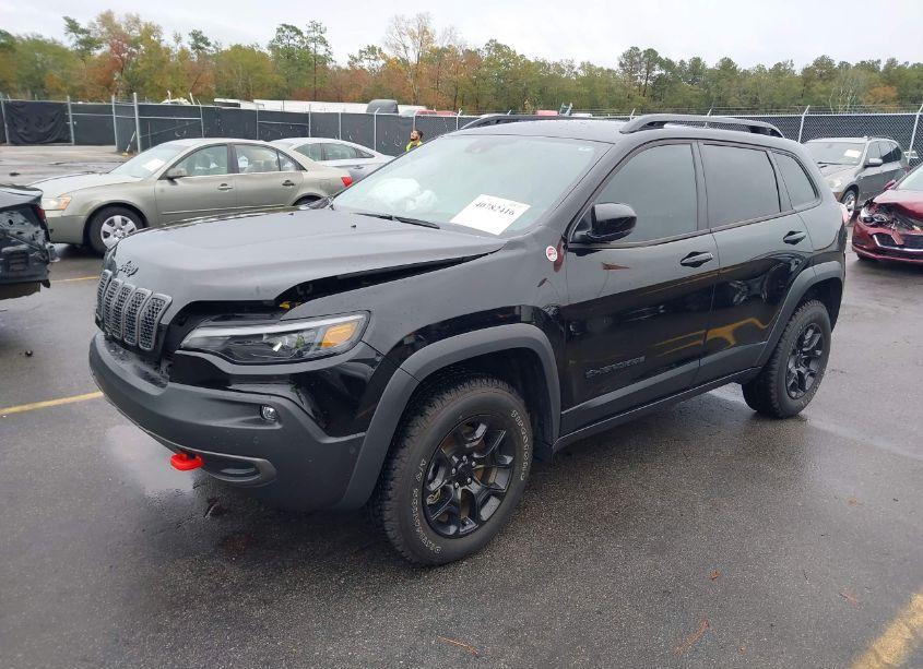 Photo 2 of 2023 Jeep Cherokee TRAILHAWK 4X4 (VIN 1C4PJMBN9PD104825)