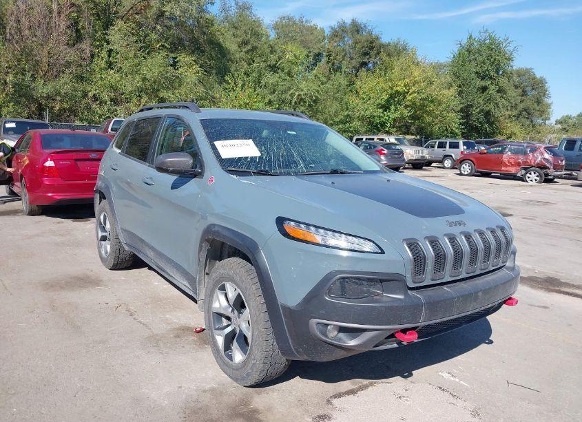 2015 Jeep Cherokee TRAILHAWK (VIN 1C4PJMBS0FW624677) main photo