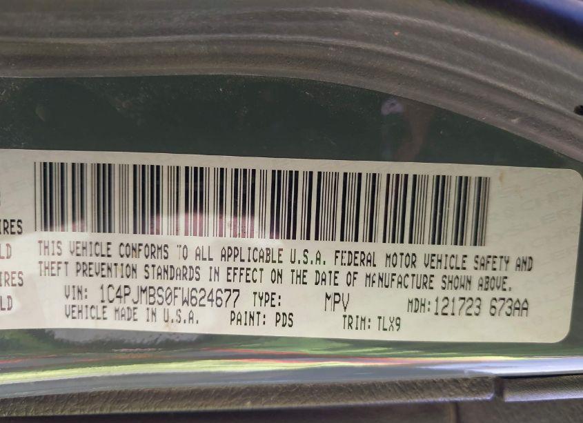 Photo 9 of 2015 Jeep Cherokee TRAILHAWK (VIN 1C4PJMBS0FW624677)