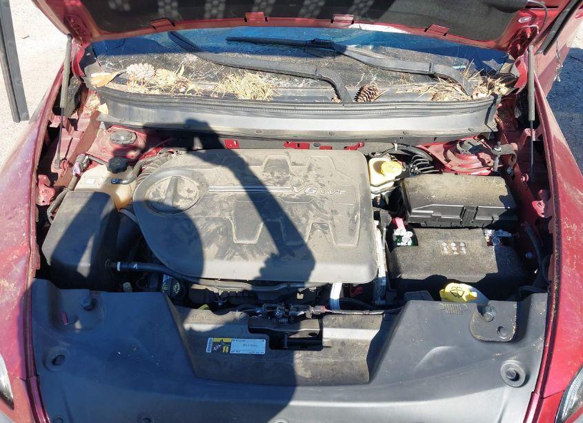 Photo 10 of 2015 Jeep Cherokee TRAILHAWK (VIN 1C4PJMBS0FW635288)