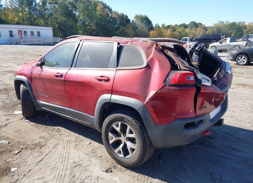 Photo 3 of 2015 Jeep Cherokee TRAILHAWK (VIN 1C4PJMBS0FW635288)