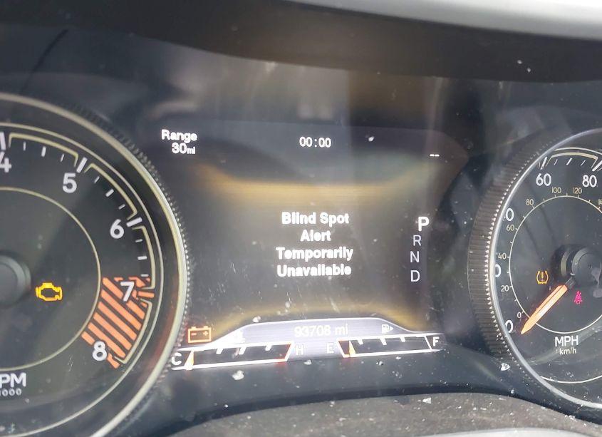 Photo 7 of 2015 Jeep Cherokee TRAILHAWK (VIN 1C4PJMBS0FW635288)