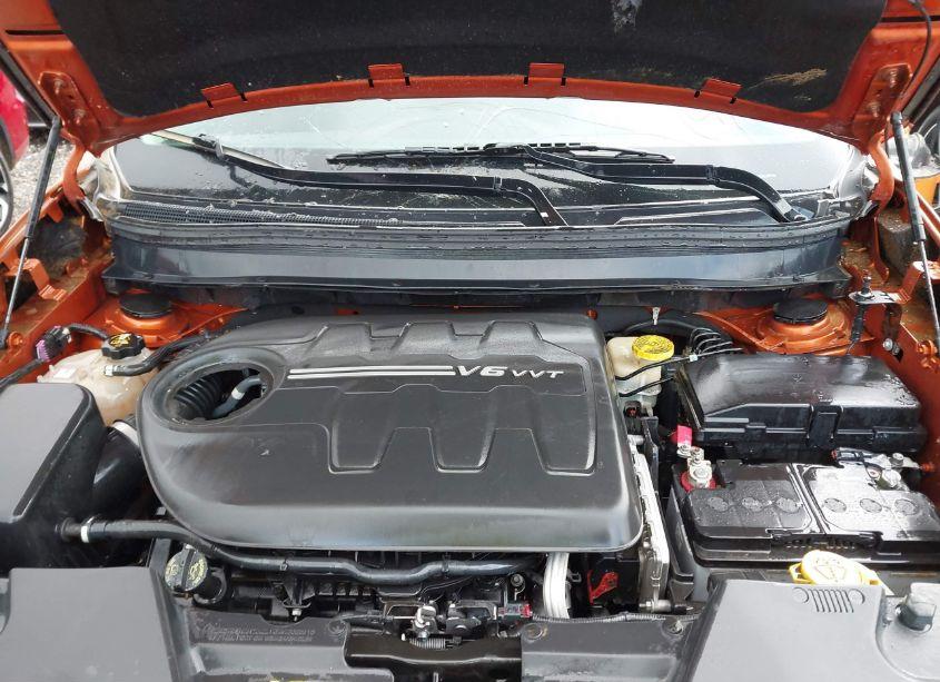 Photo 10 of 2015 Jeep Cherokee TRAILHAWK (VIN 1C4PJMBS0FW780430)