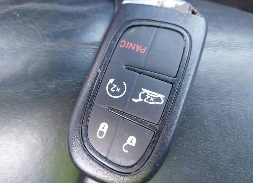 Photo 11 of 2015 Jeep Cherokee TRAILHAWK (VIN 1C4PJMBS0FW780430)