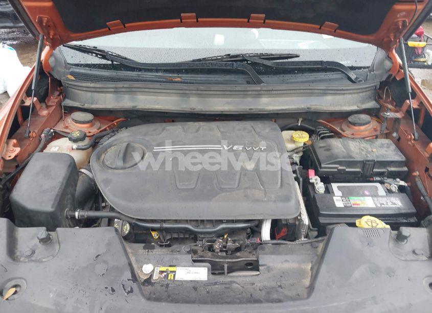 Photo 10 of 2016 Jeep Cherokee TRAILHAWK (VIN 1C4PJMBS0GW155379)