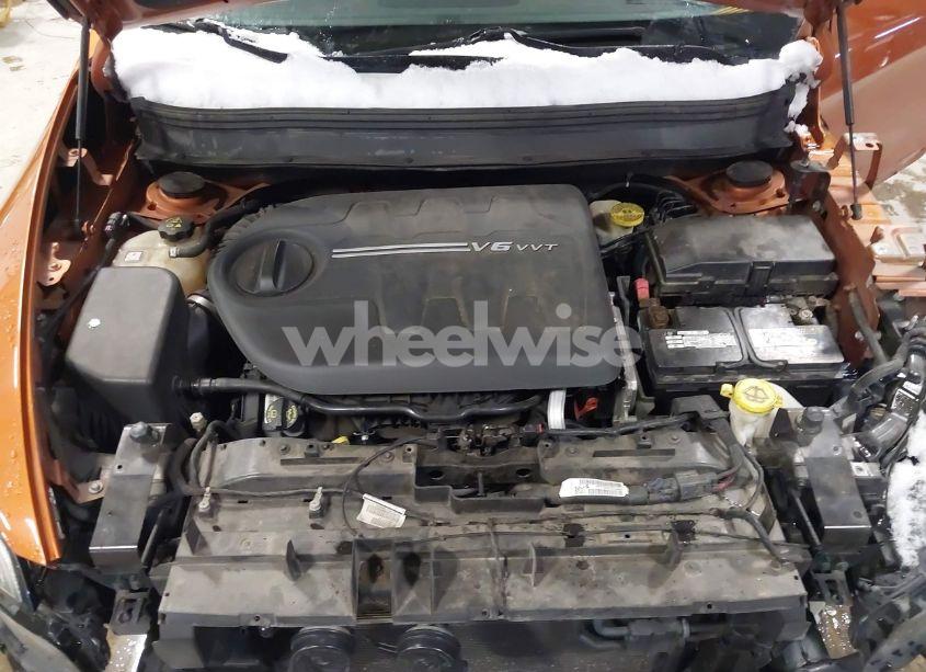 Photo 10 of 2016 Jeep Cherokee TRAILHAWK (VIN 1C4PJMBS0GW170092)