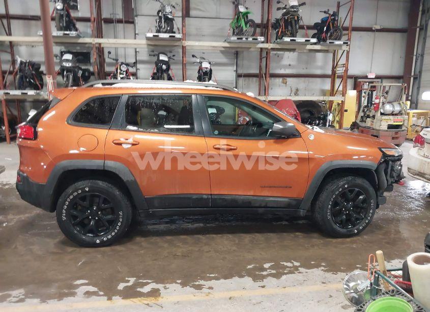 Photo 14 of 2016 Jeep Cherokee TRAILHAWK (VIN 1C4PJMBS0GW170092)