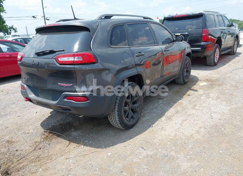 Photo 4 of 2016 Jeep Cherokee TRAILHAWK (VIN 1C4PJMBS0GW267521)