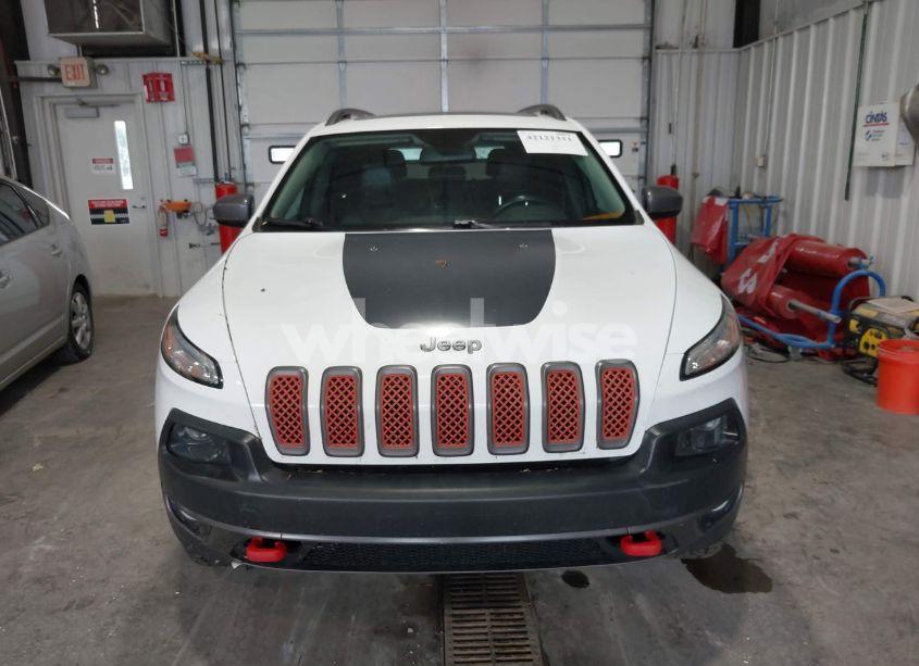 Photo 12 of 2016 Jeep Cherokee TRAILHAWK (VIN 1C4PJMBS0GW316863)