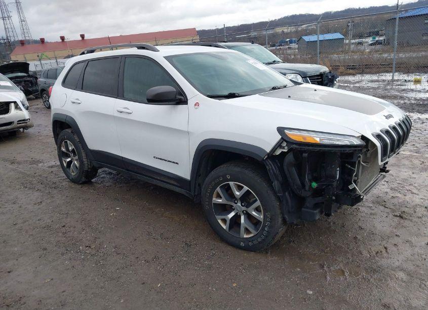 2017 Jeep Cherokee TRAILHAWK 4X4 (VIN 1C4PJMBS0HW557162) main photo
