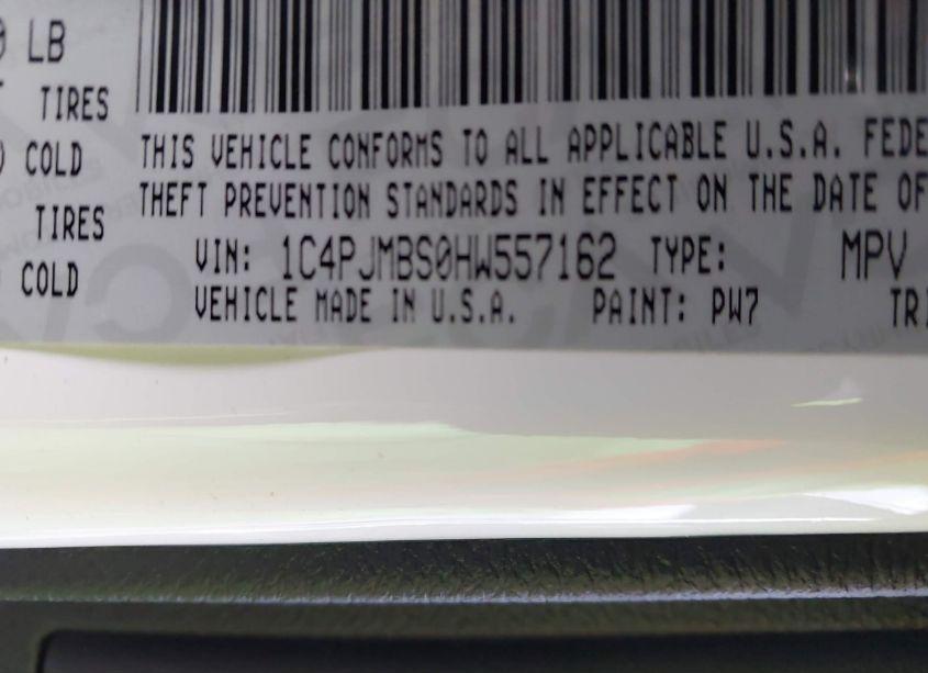 Photo 9 of 2017 Jeep Cherokee TRAILHAWK 4X4 (VIN 1C4PJMBS0HW557162)