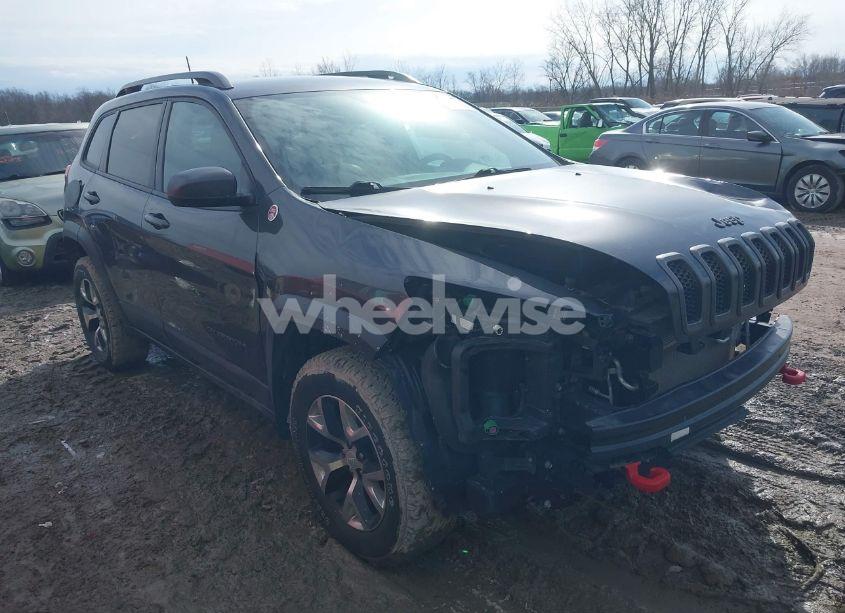 2017 Jeep Cherokee TRAILHAWK 4X4 (VIN 1C4PJMBS0HW649422) main photo