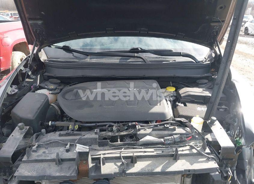 Photo 10 of 2017 Jeep Cherokee TRAILHAWK 4X4 (VIN 1C4PJMBS0HW649422)