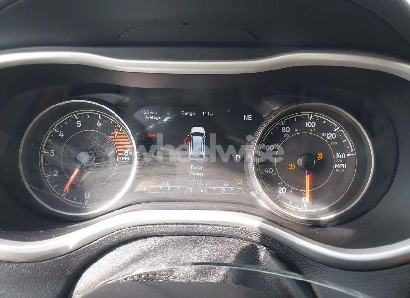 Photo 7 of 2017 Jeep Cherokee TRAILHAWK 4X4 (VIN 1C4PJMBS0HW649422)