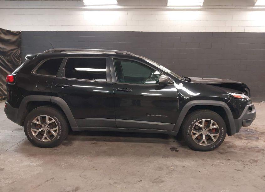 Photo 13 of 2014 Jeep Cherokee TRAILHAWK (VIN 1C4PJMBS1EW111601)