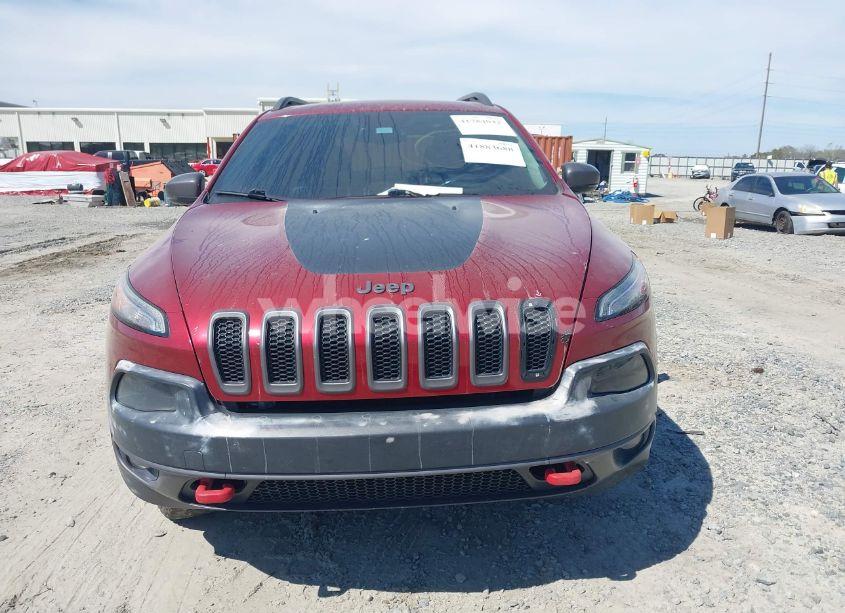 Photo 12 of 2015 Jeep Cherokee TRAILHAWK (VIN 1C4PJMBS1FW640483)