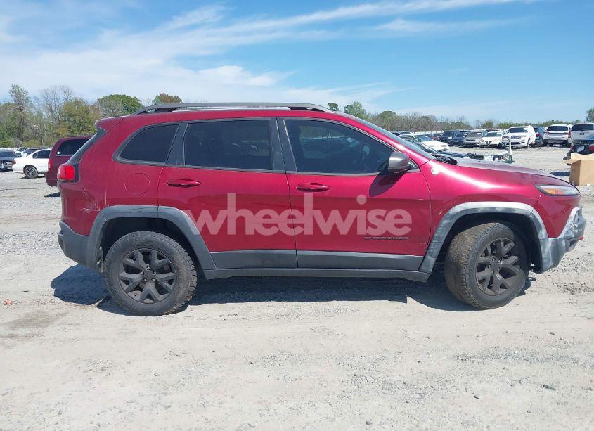 Photo 13 of 2015 Jeep Cherokee TRAILHAWK (VIN 1C4PJMBS1FW640483)