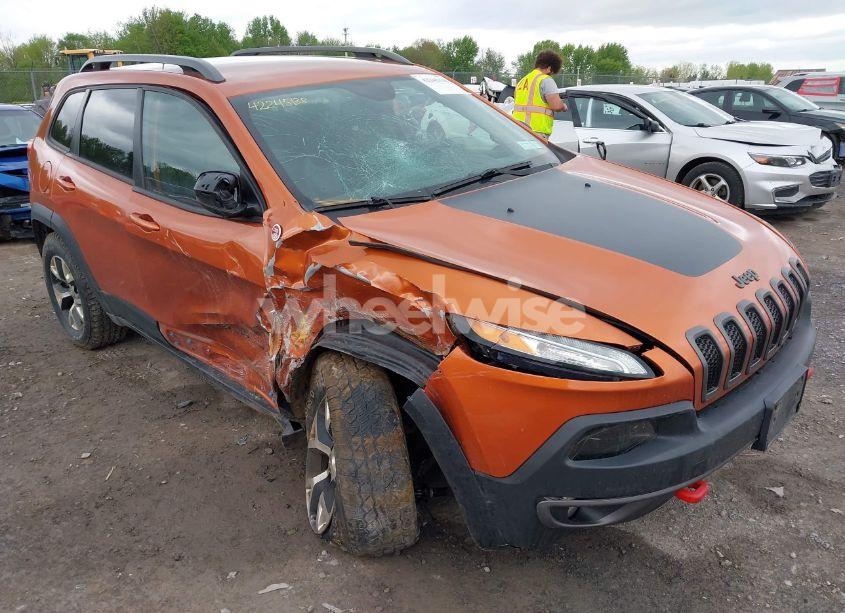 2015 Jeep Cherokee TRAILHAWK (VIN 1C4PJMBS1FW674455) main photo