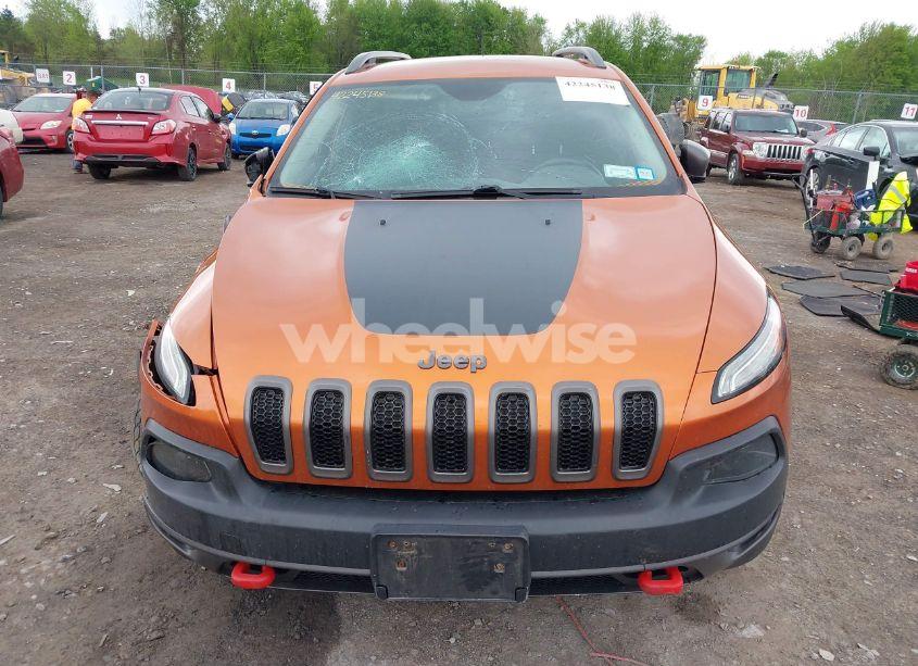 Photo 12 of 2015 Jeep Cherokee TRAILHAWK (VIN 1C4PJMBS1FW674455)