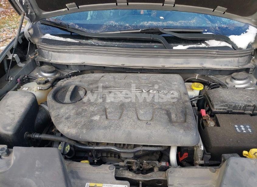 Photo 10 of 2016 Jeep Cherokee TRAILHAWK (VIN 1C4PJMBS1GW353095)