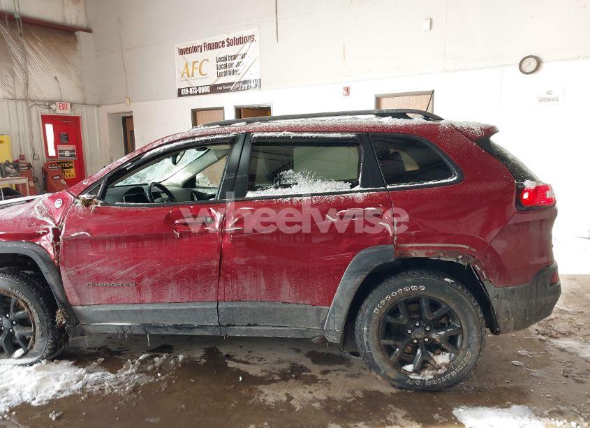 Photo 14 of 2017 Jeep Cherokee TRAILHAWK (VIN 1C4PJMBS1HD225596)